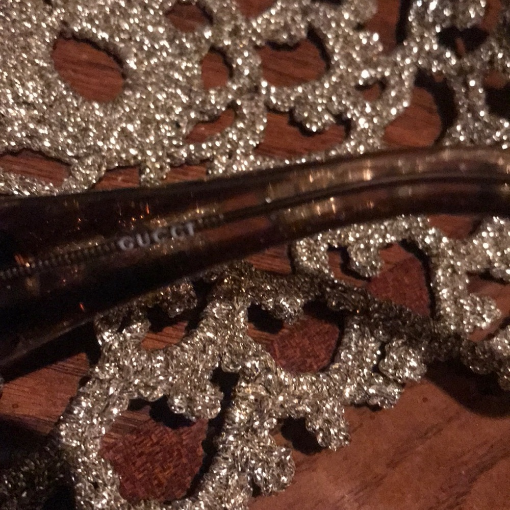 AUTHENTIC 🔥 GUCCI oversized sunglasses. - Picture 4 of 6